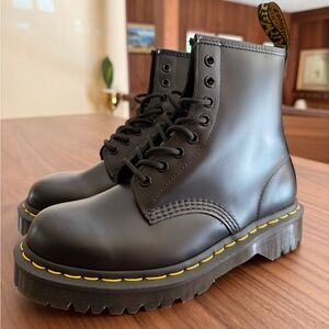 1460 BEX SMOOTH LEATHER LACE UP BOOTS - Unisex